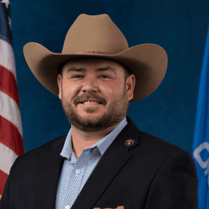 https://www.oklahomasheriffs.org/wp-content/uploads/2022/10/Sheriff-Andy-Cumberledge-Love-County-1-300x300.png